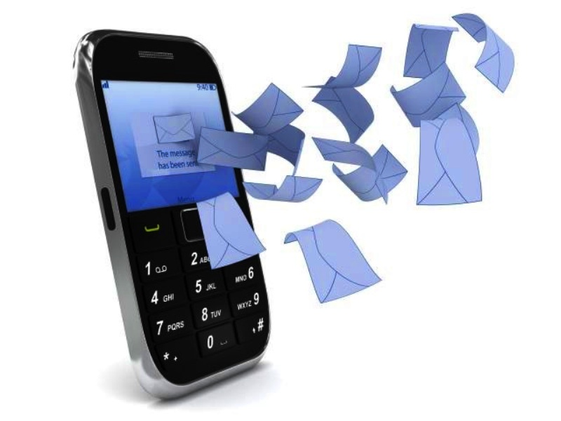 Kemkominfo Siapkan Permen Larangan Penjualan Ponsel 2G Only